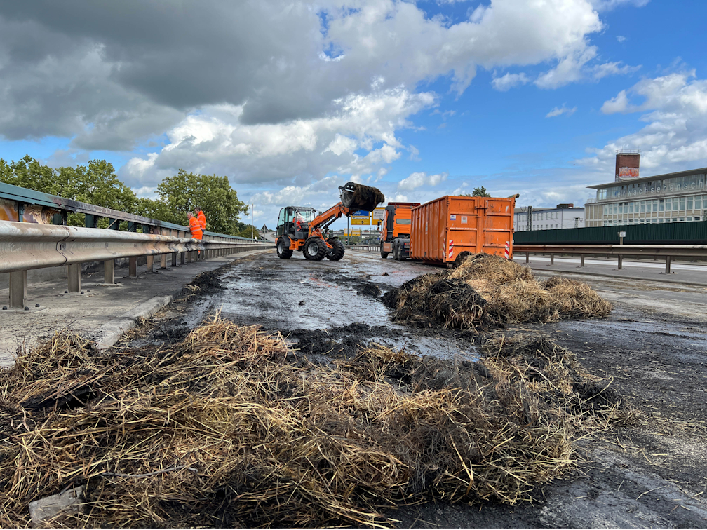 Wesermarsch/Bremen – B6 Bremen: Teilfreigabe nach Lkw-Brand am Nordwestknoten